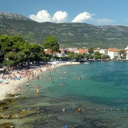 Apartman Tradicija Kastela Exterior photo